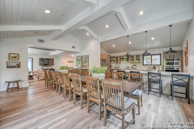 Image 5 of 101 For 2865 Edgegrove