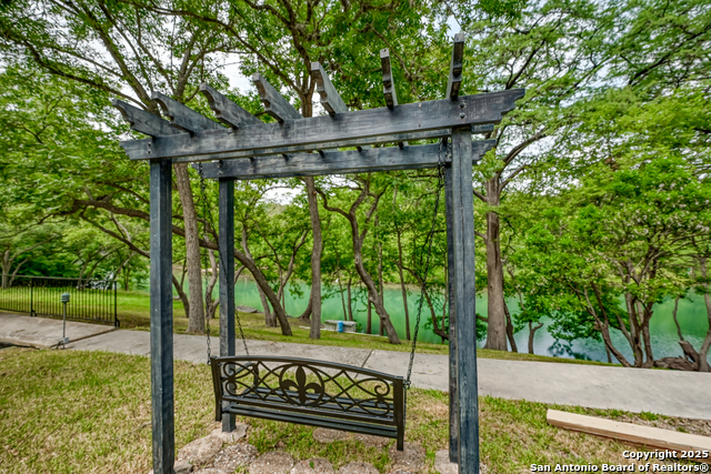 Image 95 of 101 For 2865 Edgegrove