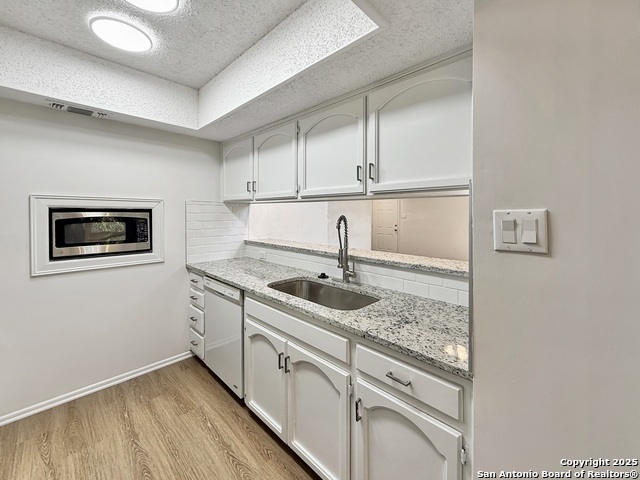 Image 13 of 38 For 1239 Amanda  