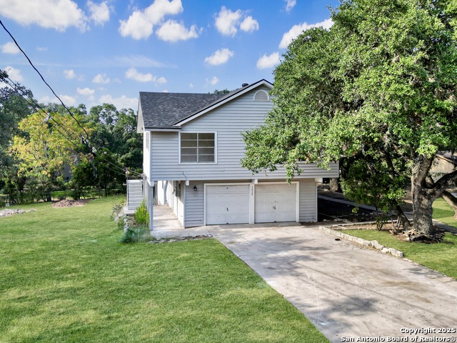 Image 3 of 38 For 1239 Amanda  