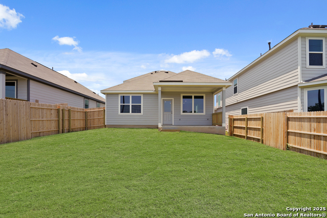 Listing photo id 19 for 8818 Black Oak Drive