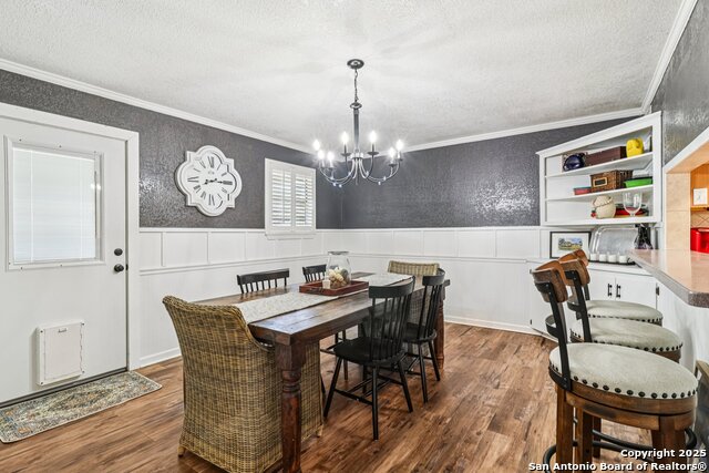 Listing photo id 16 for 100 Carroll N