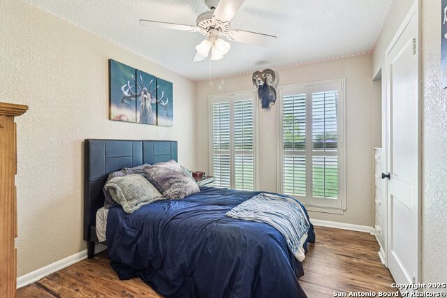 Listing photo id 42 for 100 Carroll N