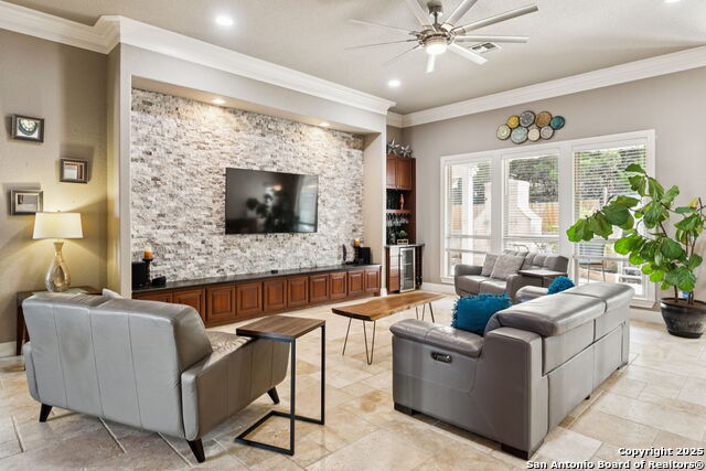 Image 10 of 45 For 222 Longwood