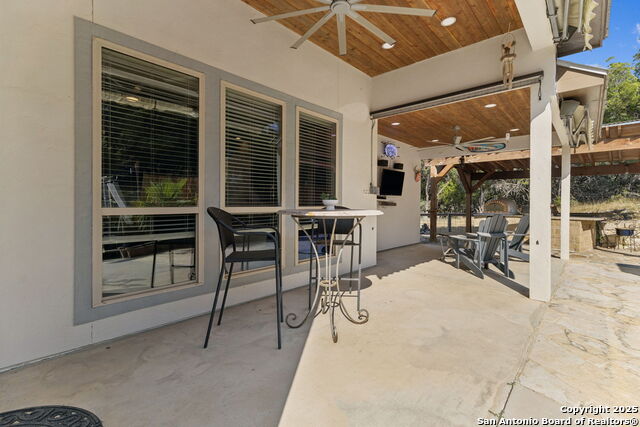 Image 31 of 45 For 222 Longwood