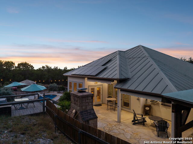 Image 33 of 45 For 222 Longwood