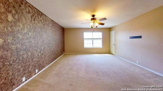 Listing photo id 12 for 5213 Brookline