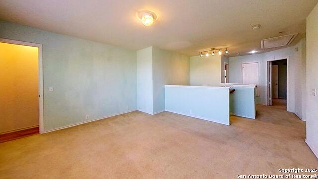 Listing photo id 5 for 5213 Brookline