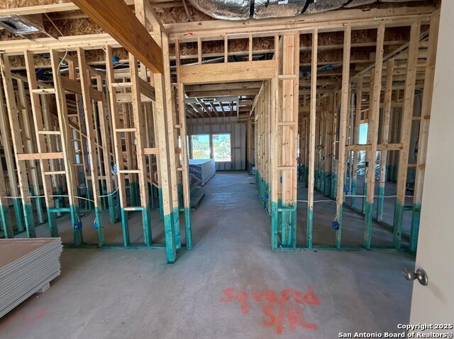 Image 6 of 9 For 113 Bigtooth Maple Ln