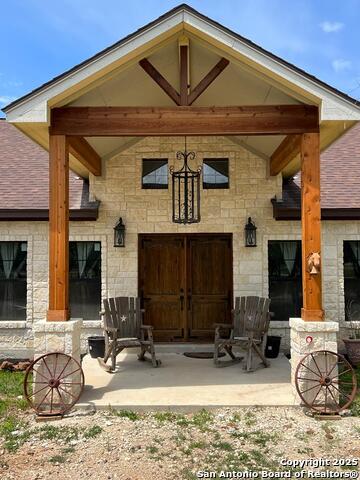 Details for 745 County Road 2645, Moore, TX 78057