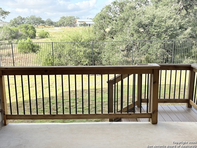 Listing photo id 19 for 1567 Terrys Gate
