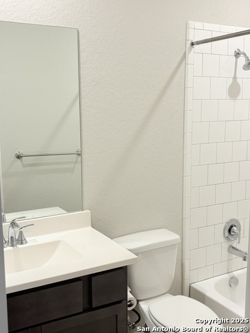 Listing photo id 3 for 1567 Terrys Gate