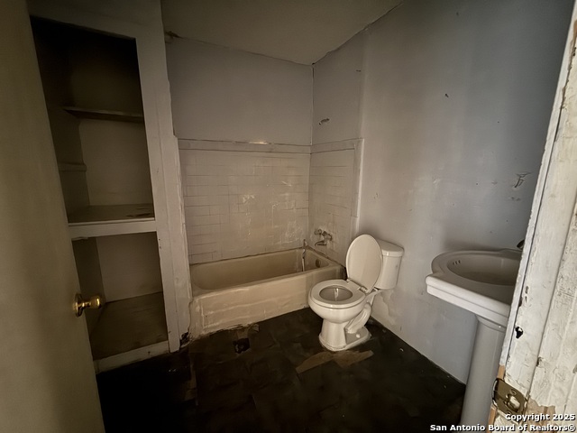 Image 12 of 17 For 2016 Brown