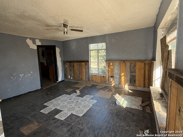 Image 6 of 17 For 2016 Brown