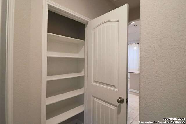 Image 18 of 21 For 6818 Abbot Crossing