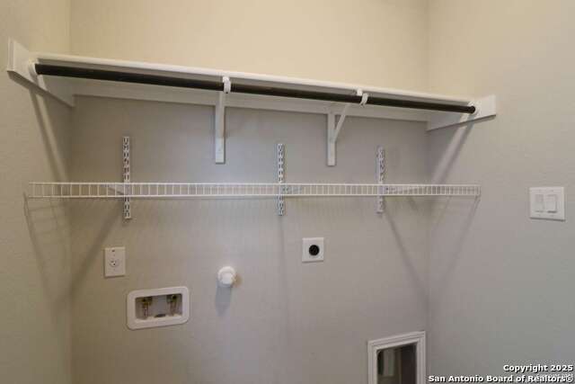 Image 19 of 21 For 6818 Abbot Crossing