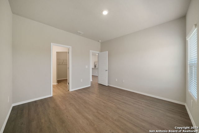 Image 14 of 25 For 10107 Abrams View