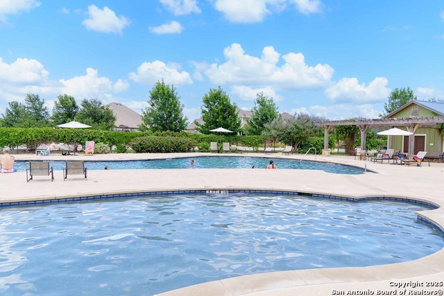 Listing photo id 1 for 8318 Wren Circle