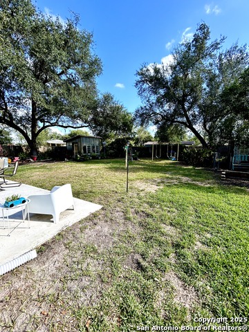 Image 16 of 23 For 1504 Adams N