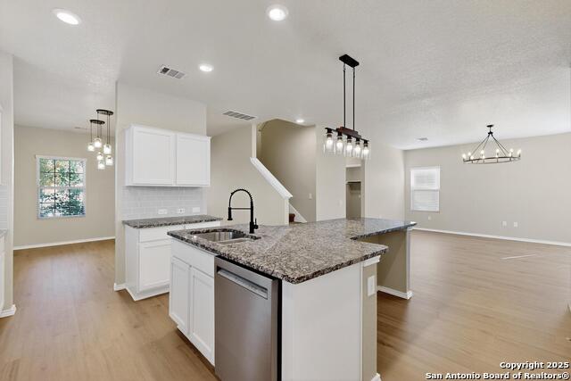 Listing photo id 9 for 11527 Tiger Woods