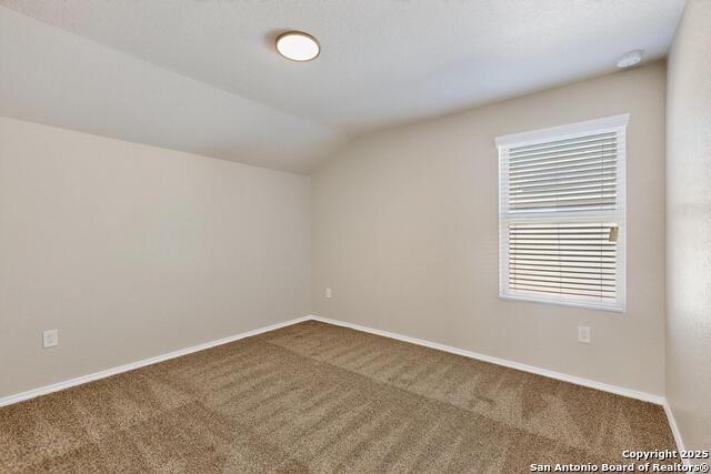 Listing photo id 26 for 11527 Tiger Woods