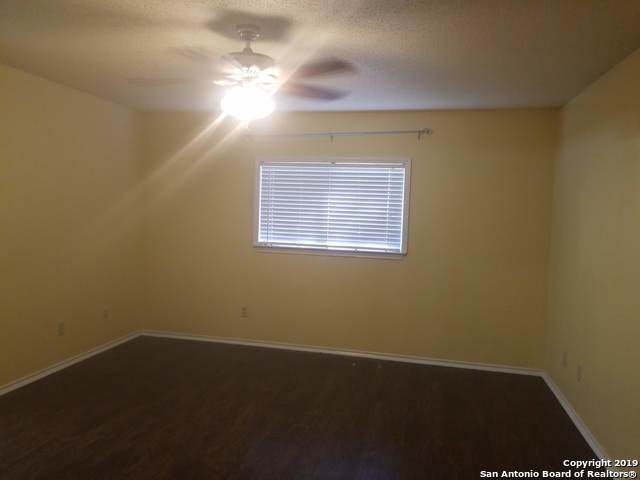 Image 10 of 15 For 12019 Vintage