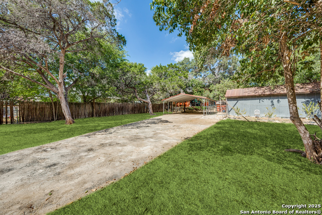 Image 5 of 25 For 207 Cherokee