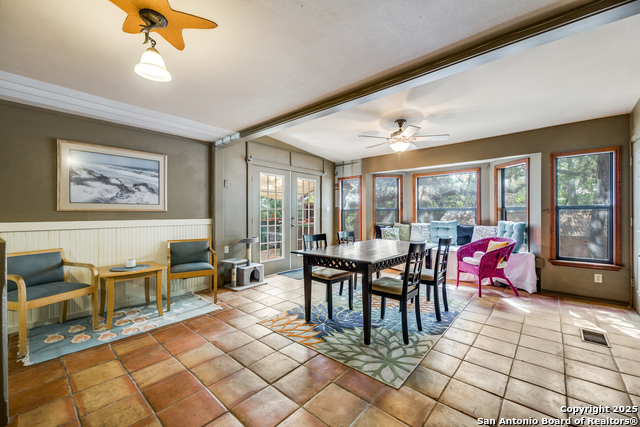 Image 9 of 25 For 207 Cherokee