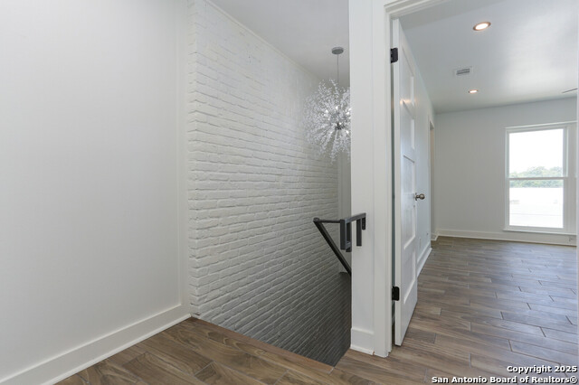 Image 8 of 16 For 112 Ruelle Lane  112