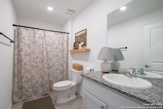 Image 14 of 23 For 4411 Glades Way