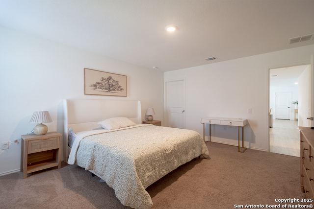 Image 18 of 23 For 4411 Glades Way