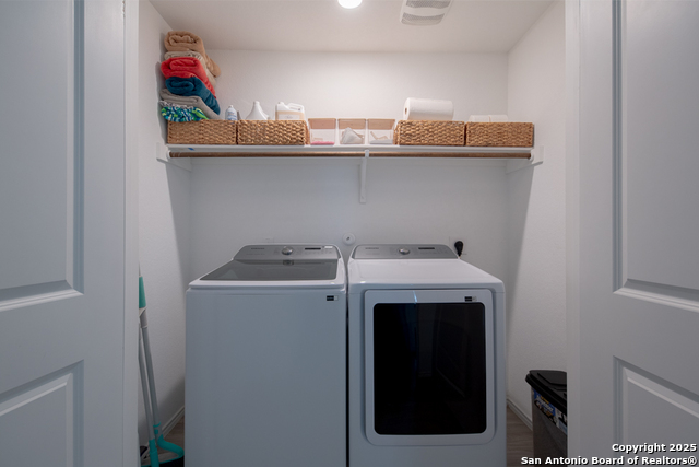 Image 21 of 23 For 4411 Glades Way