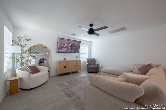 Image 3 of 23 For 4411 Glades Way