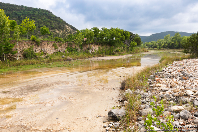 Details for 35298 Fm 187, Vanderpool, TX 78885