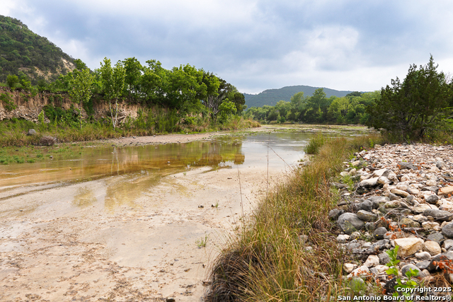 Image 14 of 29 For 35298 Fm 187