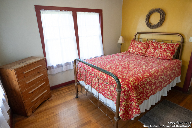 Image 22 of 29 For 35298 Fm 187