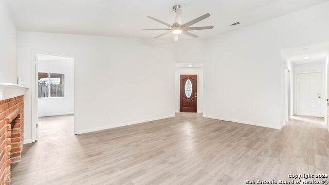 Image 9 of 20 For 9347 Lands Point