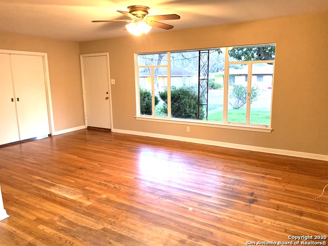 Image 2 of 16 For 69 Vaughan Pl