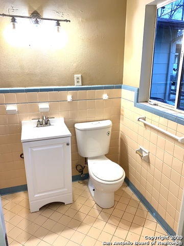 Image 9 of 16 For 69 Vaughan Pl