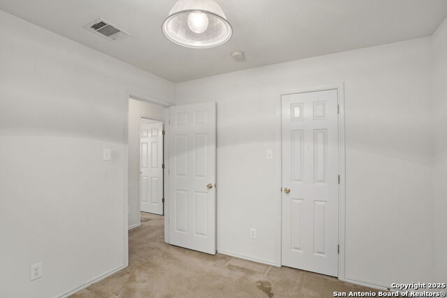 Listing photo id 21 for 9006 Granberry Pass