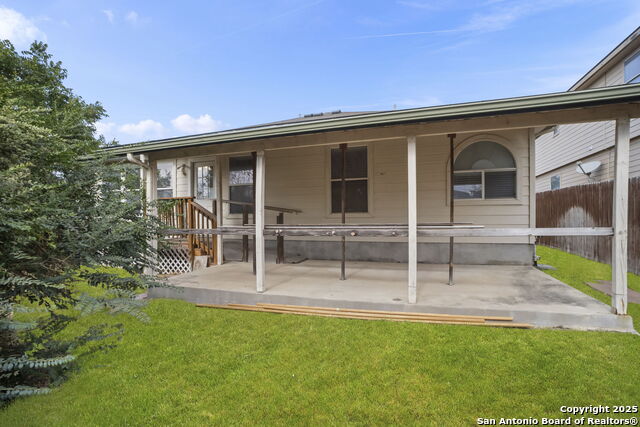 Listing photo id 28 for 9006 Granberry Pass