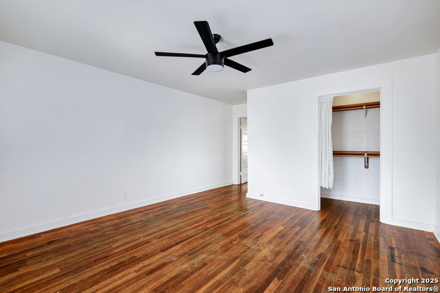 Image 12 of 17 For 522 Myrtle E