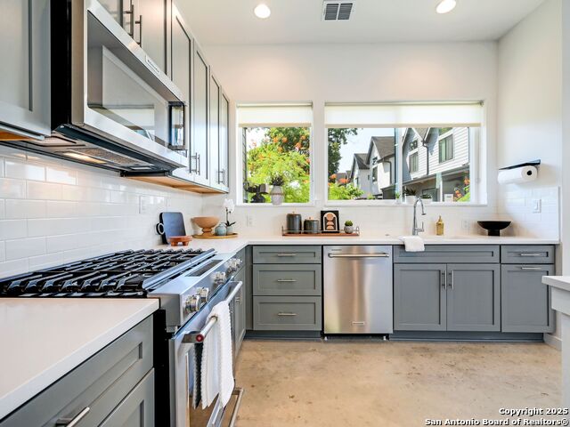 Image 4 of 25 For 102 Tendick Street  501