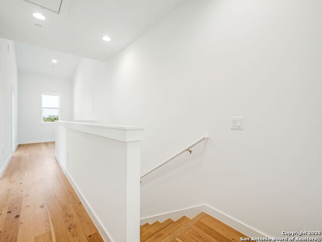 Image 9 of 25 For 102 Tendick Street  501