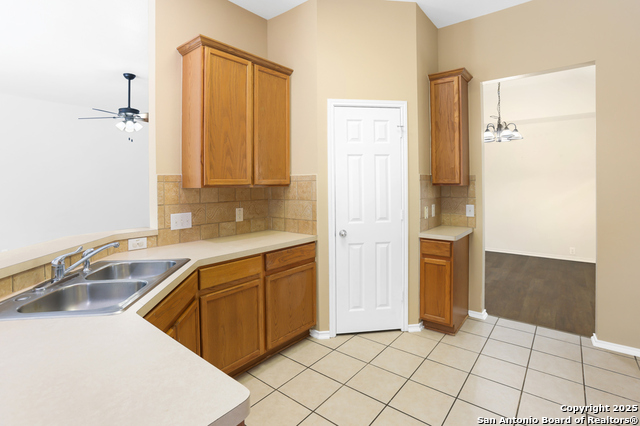 Image 15 of 31 For 20914 Encino Dawn