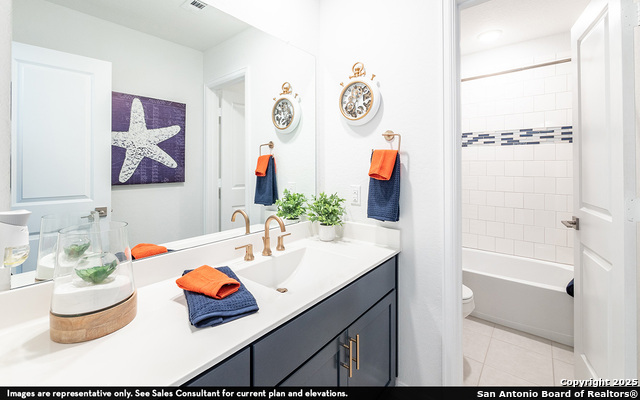 Listing photo id 14 for 12831 Hush Drive