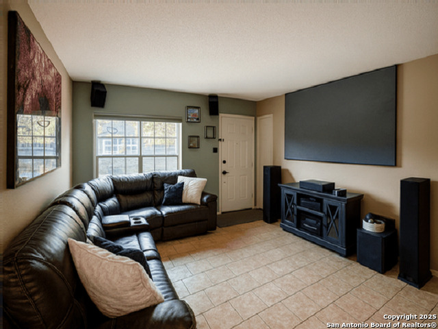 Image 4 of 17 For 9755 Hidden Falls