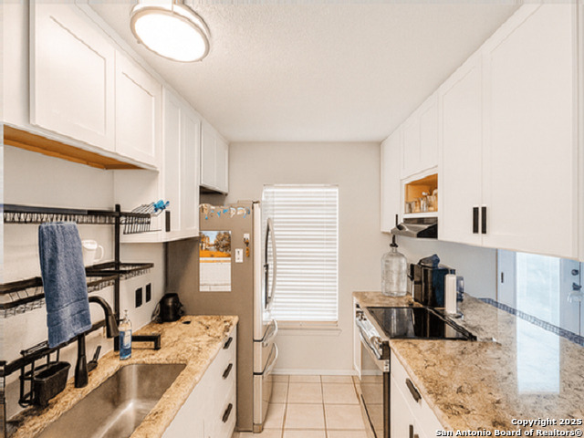 Image 6 of 17 For 9755 Hidden Falls