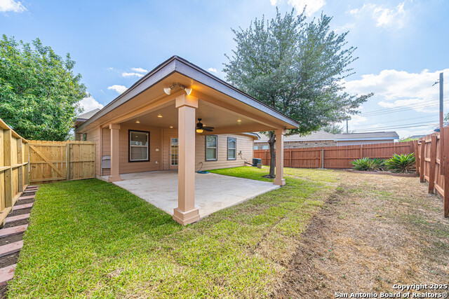 Image 25 of 37 For 7403 Hazel  