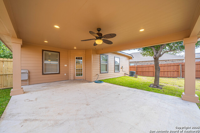 Image 29 of 37 For 7403 Hazel  